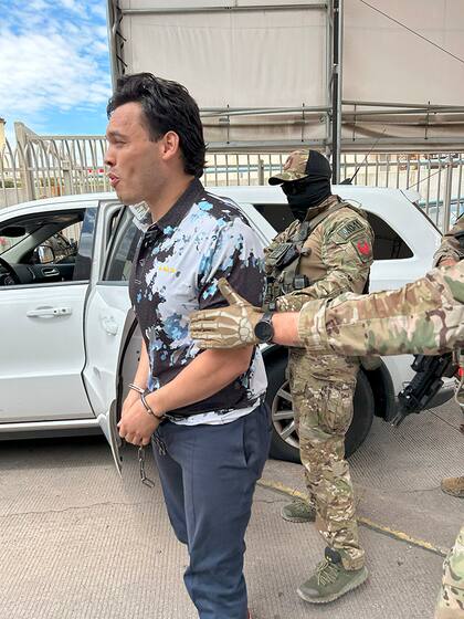 ICE publica imágenes de la detención del boxeador mexicano Julio César Chávez Jr.(Web/ice.gov)