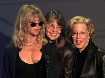 ¡Icónicas! Diane Keaton, Goldie Hawn y Bette Midler, las estrellas de El club de las divorciadas