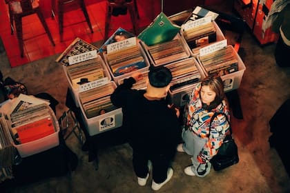 Ideal para pasear y buscar tus vinilos favoritos (Foto: Instagram @mercatvillacrespo)