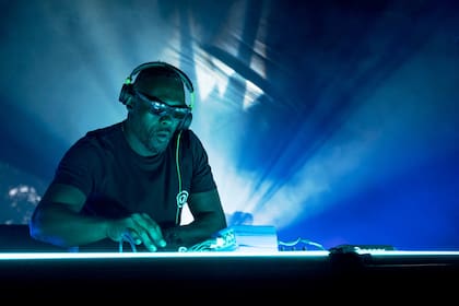 Idris Elba llegó a ser DJ