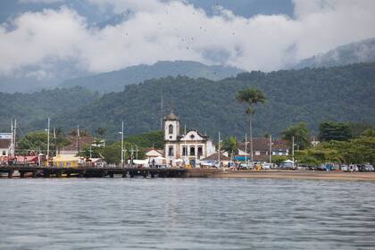 Iglesia de Santa Rita de Cássia, "la" postal de Paraty.