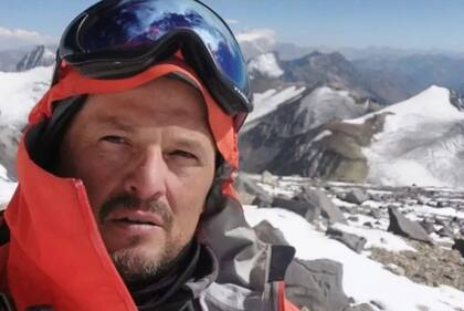 Ignacio Lucero, uno de los andinistas que murió escalando el cerro Marmolejo