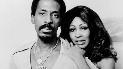 Ike y Tina Turner en 1971, siete años antes de que ella lo dejara