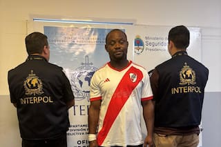 Procesaron al “rompecorazones” nigeriano detrás de la banda que estafó por US$8.000.000
