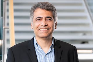 La desigualdad del futuro, según Ikhlaq Sidhu: “Se usará la inteligencia artificial para aprender o se tercerizarán las mentes”