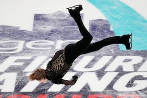 El increíble salto mortal hacia atrás prohibido durante 50 años y que asombró al público