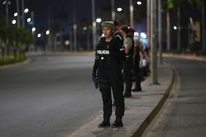 Ecuador impone un toque de queda en nueve provincias para frenar la violencia