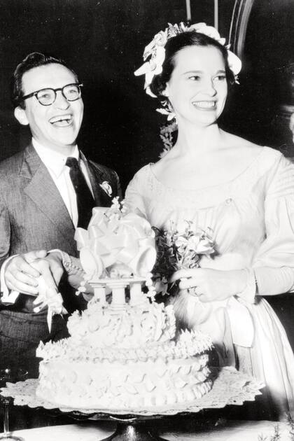 Imagen de la boda con su tercer marido, Sidney Lumet (1956).