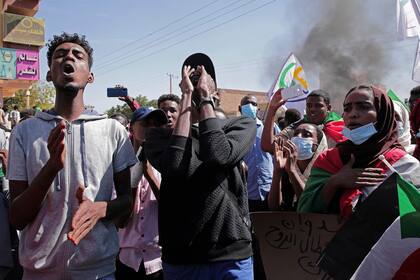 Imagen de las protestas en Jartum, Sudán, el 25 de diciembre de 2021.