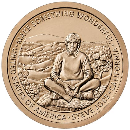 Imagen de un joven Steve Jobs sentado en el suelo y rodeado de un paisaje Californiano (usmint.gov)