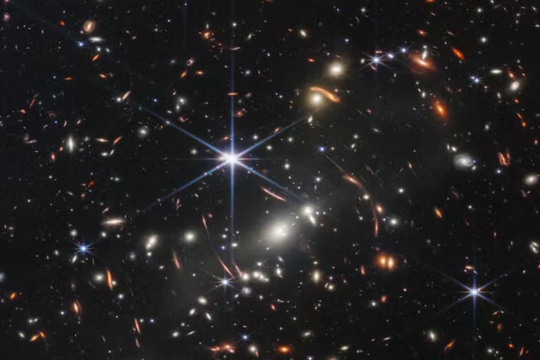 Il telescopio James Webb della NASA conferma la più grande scoperta del suo predecessore Hubble: “prove forti”