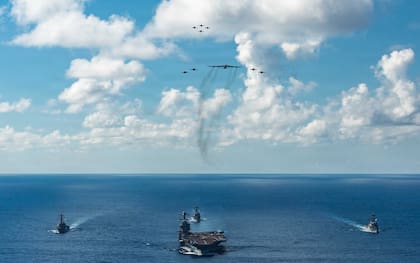 Imagen del grupo de ataque del portaaviones USS Gerald R. Ford publicadas por el gobierno norteamericano. Fuente: X