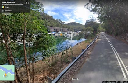 Imagen del Paseo Libertador General San Martín, a través de la captura de pantalla de Google Street. El Parque Nacional se encuentra a 20 minutos de Sídney.