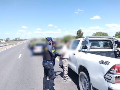 Imagen distribuida por la policía federal en el marco de la detención del hombre acusado de violar a dos de sus hijastras y manosear a una tercera