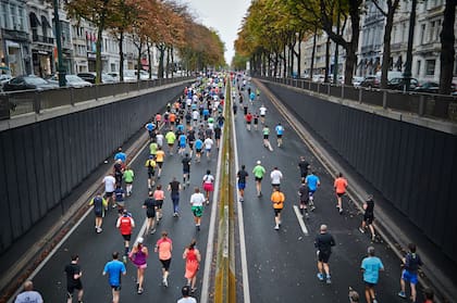 Imagen ilustrativa. Para carreras de entre 5 y 10 km, se realizan entrenamientos semanales, en los que se reparten ejercicios de velocidad, fuerza y fondos de kilómetros.