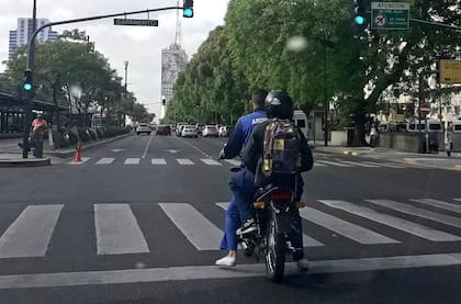 Imagen ilustrativa. Una moto sin patente en la 9 de Julio