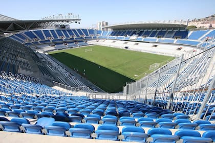 Imagen interior del estado de fútbol del Málaga Club de Fútbol, La Rosaleda