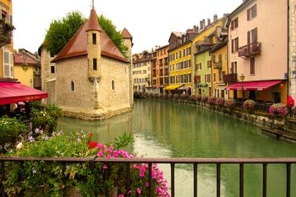 Imágenes de cuento en cada esquina, en Annecy