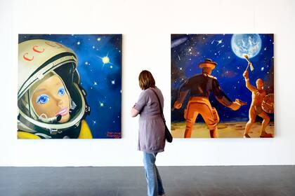 Imágenes de la muestra Dubossarsky & Vinogradov, Pintores de la vida rusa, realizada en el Kunsthal KAdE, Amersfoort, Holanda, en 2013