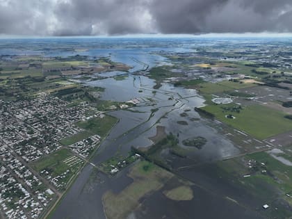 Imágenes de las inundaciones del partido de Bragado desde drone y avión (Sociedad Rural de Bragado)