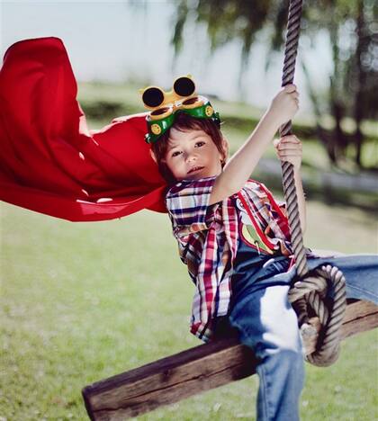 Imágenes de su campaña verano 2012, en la que la impronta del juego y el color está omnipresente