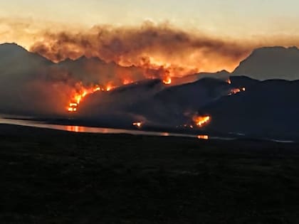 Imágenes del domingo por la noche en el Cerro Huemul