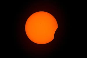 Cuál es el horario del eclipse solar total del 8 de abril