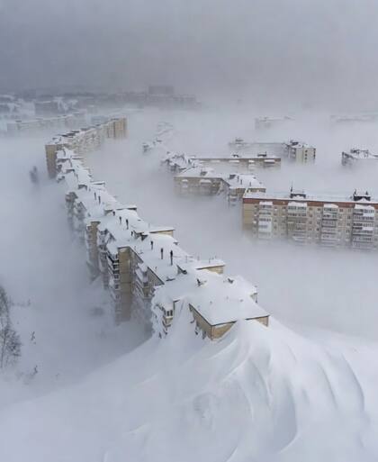 Imágenes falsas creadas con IA sobre nevada en en la península de Kamchatka