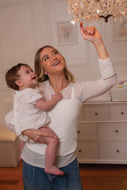 “Imaginé que sería miedosa, pero me descubrí tranquila y relajada. Siento que soy la mamá que soñé”, dice.