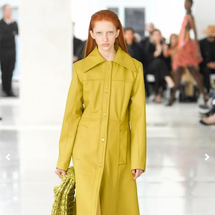 Iman, hija de Miuki Madelaire, fue una de las elegidas por Feben en Milan Fashion Week