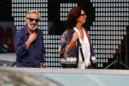 Imanol y Nelita -como la llaman sus íntimos-, ya se conocían, pero se reencontraron hace poco más de un año, cuando el actor llegó a la Argentina para presentar la obra Mejor no decirlo: eran vecinos en Buenos Aires