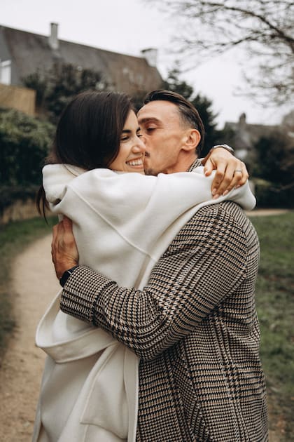 Imhoff y la modelo
se conocieron en 2013 y viven en Europa desde hace
más de diez años.