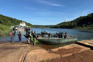 Tiroteo entre contrabandistas y Prefectura en el río Paraná: llevaban 53 bultos en un lanchón