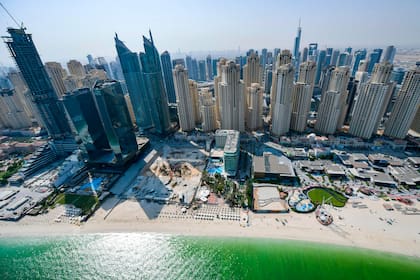 Dubai tiene la esperanza de revivir su industria turística después de un cierre de casi cuatro meses