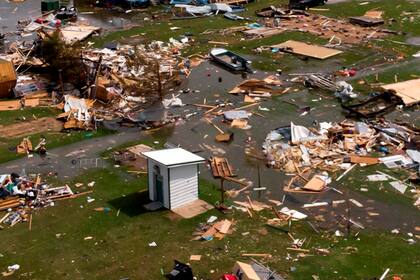 Impactantes imágenes de los destrozos que provocó el huracán Laura