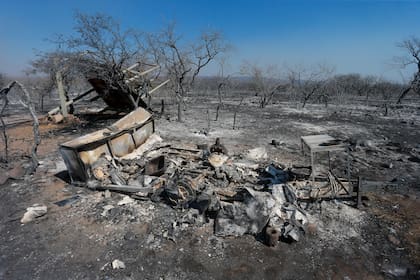 El fuego afectó viviendas