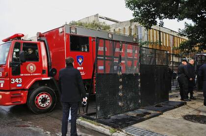 Importante operativo de seguridad en los alrededores de Comodoro Py