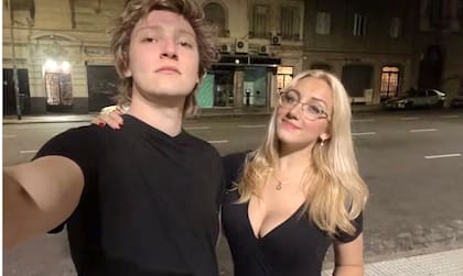 Iñaki Gutiérrez con su pareja Eugenia Rolón