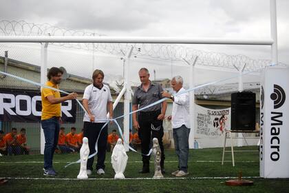 La inauguración de la cancha
