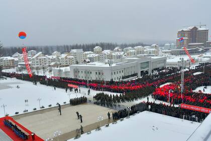 Inauguración de la nueva ciudad norcoreana de Samjiyon