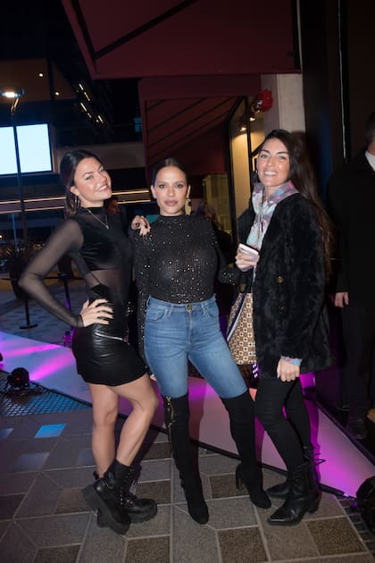 Inauguracion Pompavana local Lomas de Zamora.