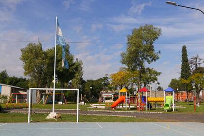 Inauguran un parque con fondos enviados por la Fundación Messi