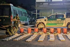 Incautan casi 94 kilos de marihuana en la terminal de ómnibus de Posadas y detienen a dos personas