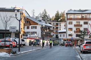 Incendio en bar en los Alpes suizos causa varios muertos y heridos durante celebración de Año Nuevo