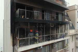 Habló una prima de la familia afectada por el incendio en Recoleta y apuntó a un matafuego en mal estado