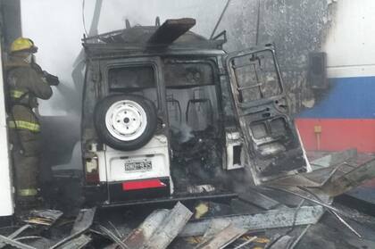 Incendio en una estación de servicio de Morón