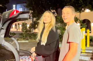 El gesto de Angelina Jolie y su hijo Knox con los afectados por los incendios en California