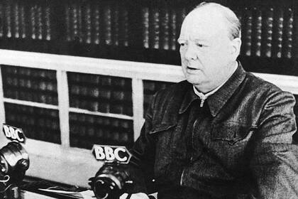 Incluso el entonces primer ministro británico, Winston Churchill, expresó dudas inmediatamente después del ataque sobre Dresde