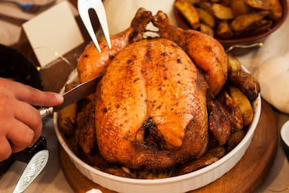 Incluso un pavo previamente congelado puede quedar tierno si se cocina con este sistema