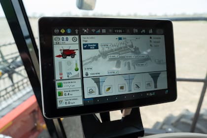 “Incluye inteligencia artificial, conectividad al extremo y todo lo relacionado con Automation, que es la toma de decisiones autónoma de la máquina”, señaló